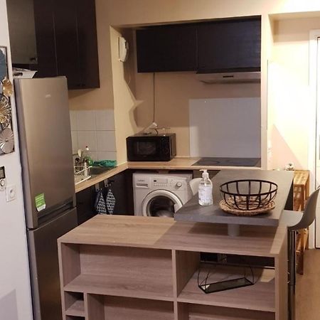 Apparemment Cosy Avec Parking Exterieur Gratuit Apartment Aulnay-sous-Bois Bagian luar foto